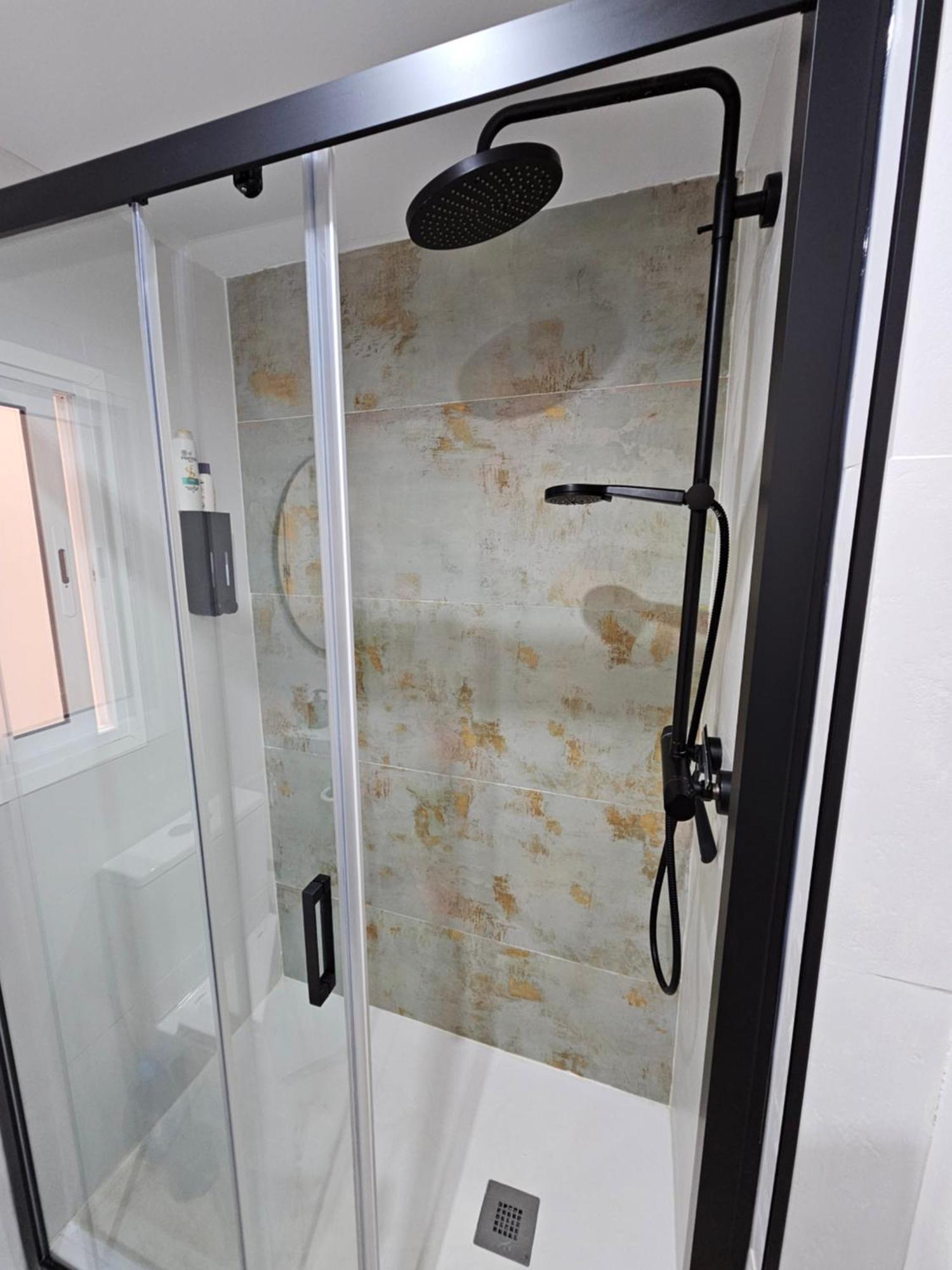 Exclusivo Apartamento Cerca De La Playa Màlaga Exteriér fotografie